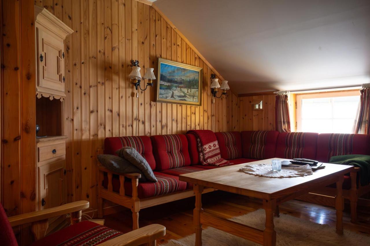 Houmbgaarden Apartment Røros Екстериор снимка