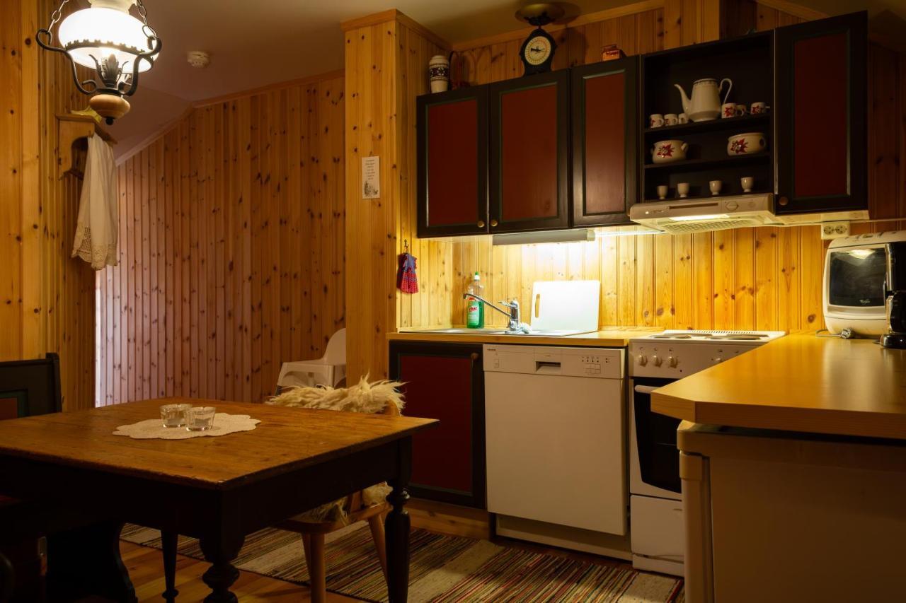 Houmbgaarden Apartment Røros Екстериор снимка